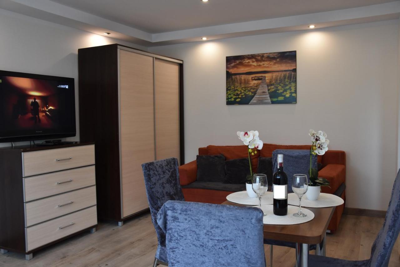 Apartament Centrum - Aleja Swietego Jana Pawla II Колобжег Екстер'єр фото