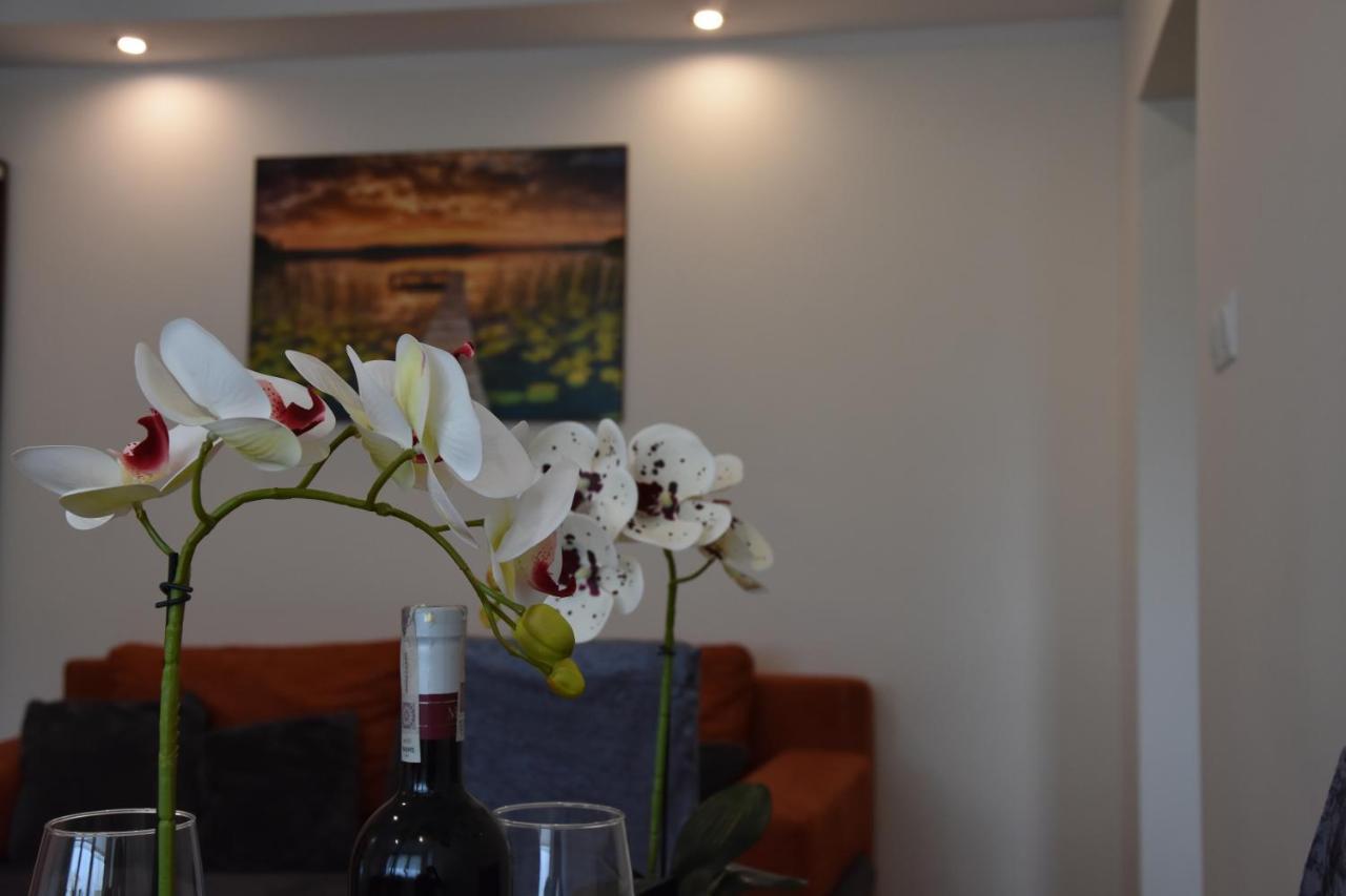 Apartament Centrum - Aleja Swietego Jana Pawla II Колобжег Екстер'єр фото