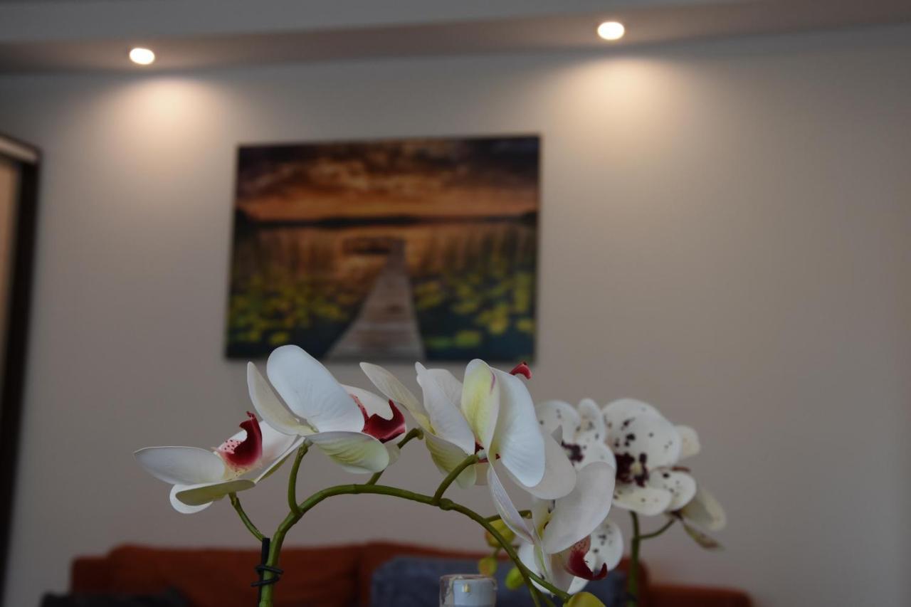 Apartament Centrum - Aleja Swietego Jana Pawla II Колобжег Екстер'єр фото